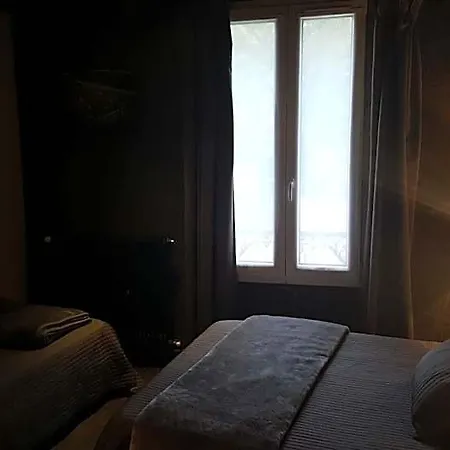 Hotel Cafe De L'avenir Saint-Ouen (Seine-Saint-Denis)
