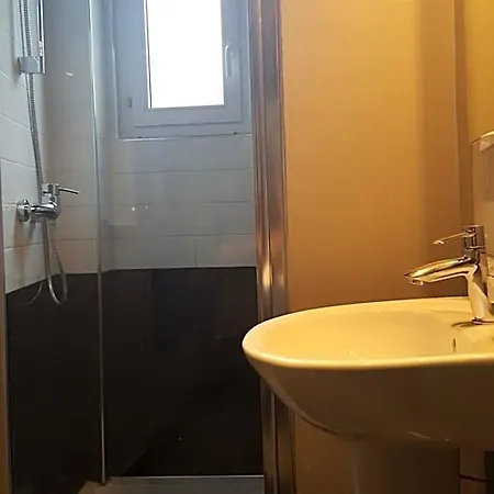 Hotel Café De L'avenir 2*