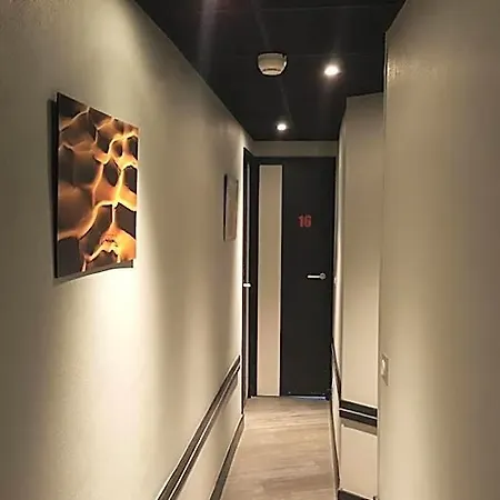 Café De L'avenir Hotel 2*
