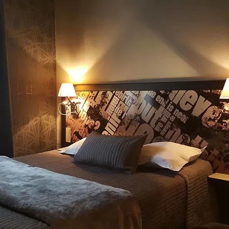 Café De L'avenir Hotel 2*